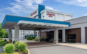 Hampton Inn Woodbridge